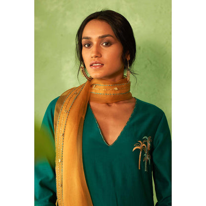 Charkhee Teal Kinaara Kurta with Pant and Dupatta