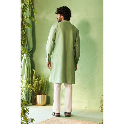 Charkhee Placket Embroidery Mens Kurta with Pyjama