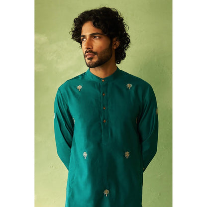 Charkhee Peacock Green Mens Kurta with Pyjama