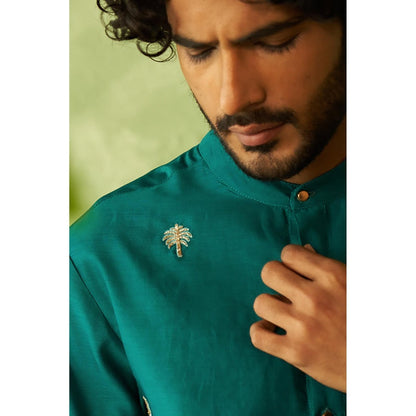 Charkhee Peacock Green Mens Kurta with Pyjama