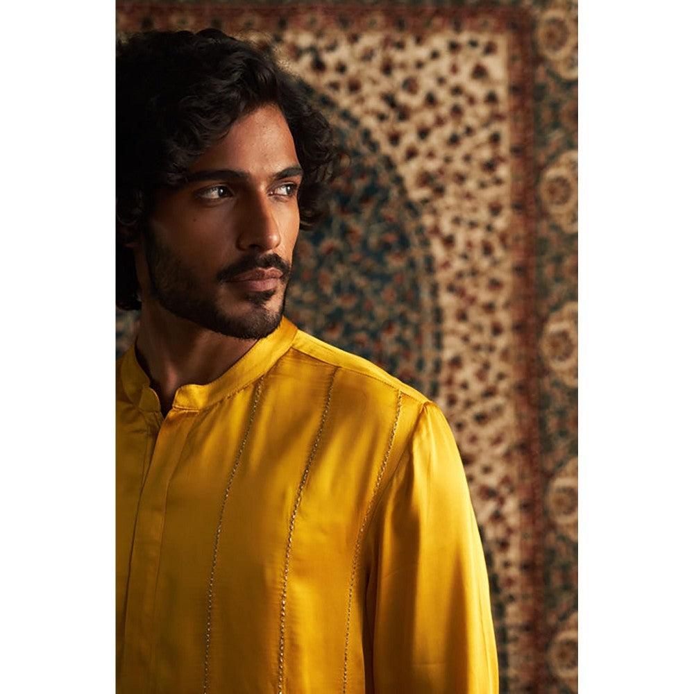 Charkhee Prarambh Embroidered Kurta and Pyjama
