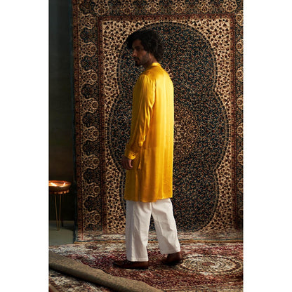 Charkhee Prarambh Embroidered Kurta and Pyjama