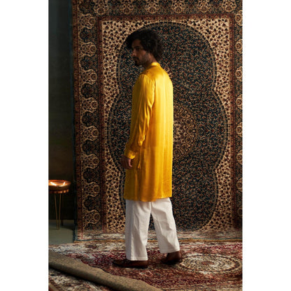 Charkhee Prarambh Embroidered Kurta and Pyjama