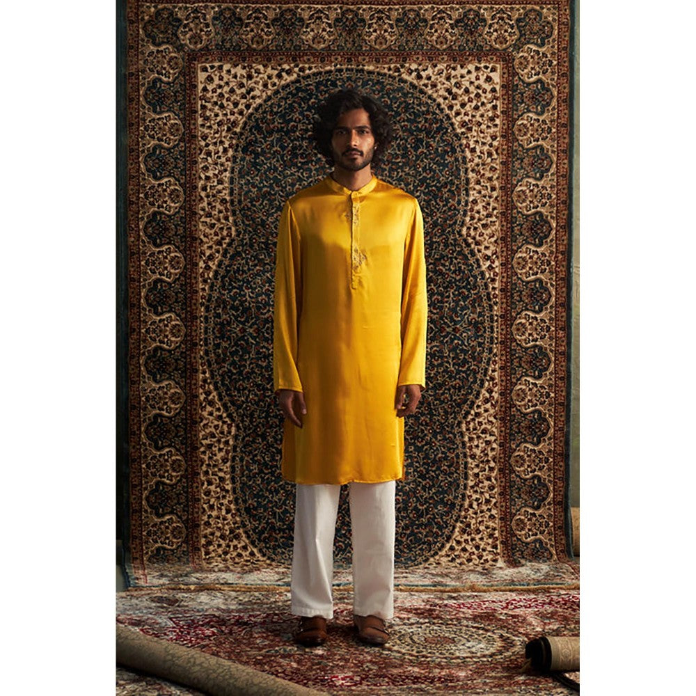 Charkhee Prarambh Kurta with Pant
