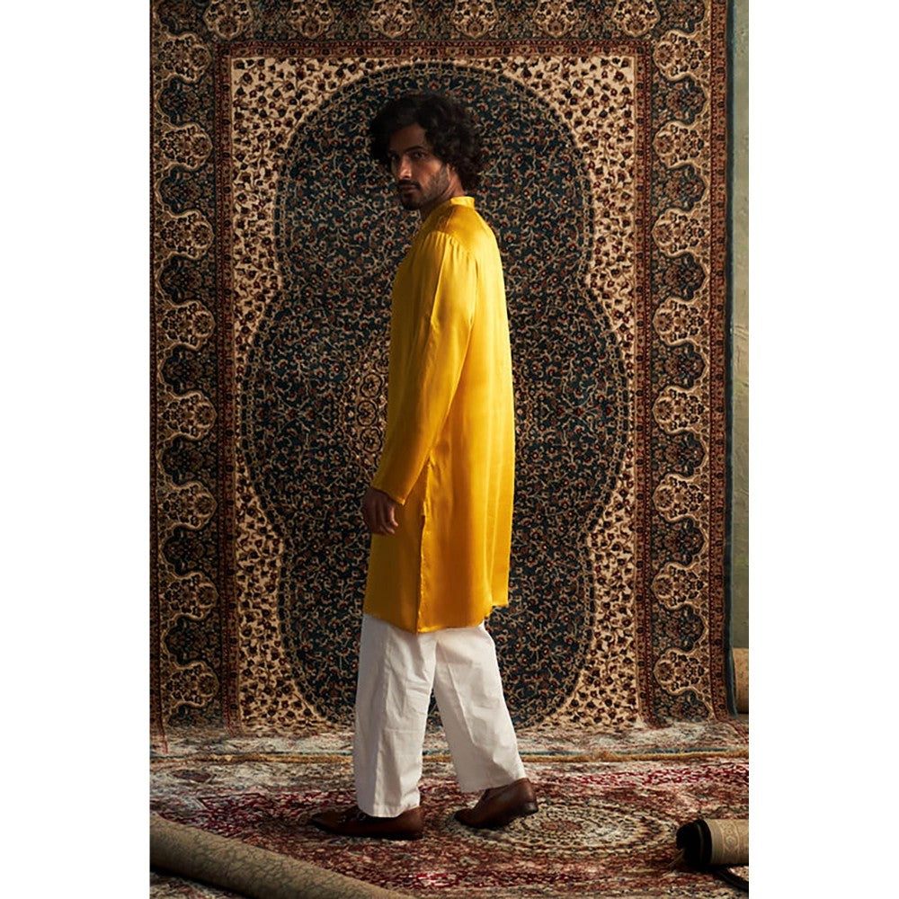 Charkhee Prarambh Kurta with Pant
