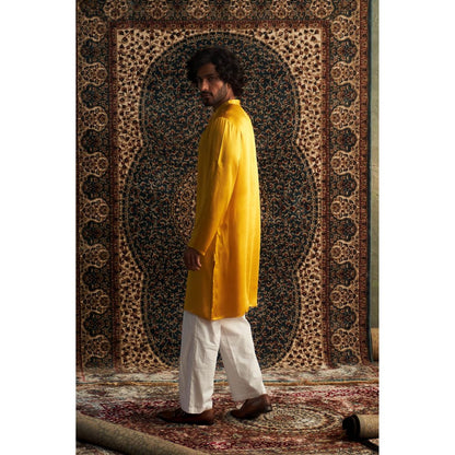 Charkhee Prarambh Kurta with Pant