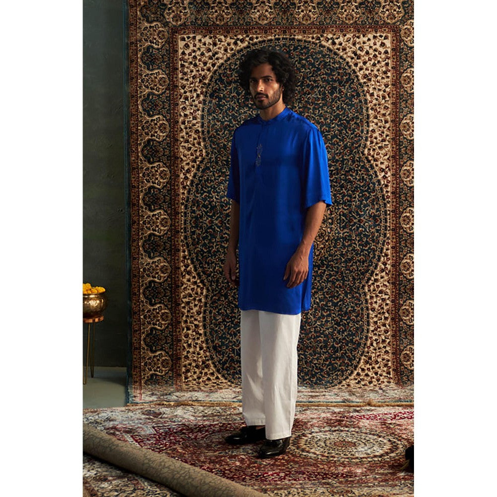 Charkhee Prarambh Blue Short Sleeve Kurta with Pyjama