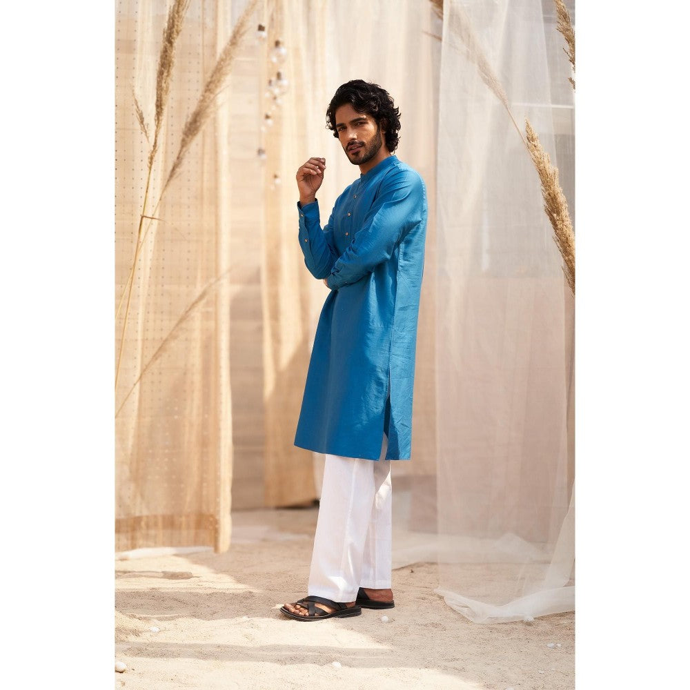 Charkhee Solid Ocean Blue Kurta with Pant