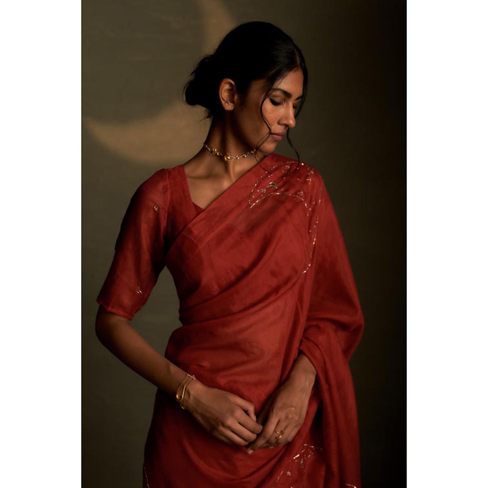 Charkhee Mul Embroidered Zari Rust Saree with Stitched Blouse