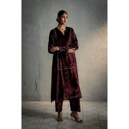 Charkhee Brown Velvet Straight Kurta with Pant and Dupatta