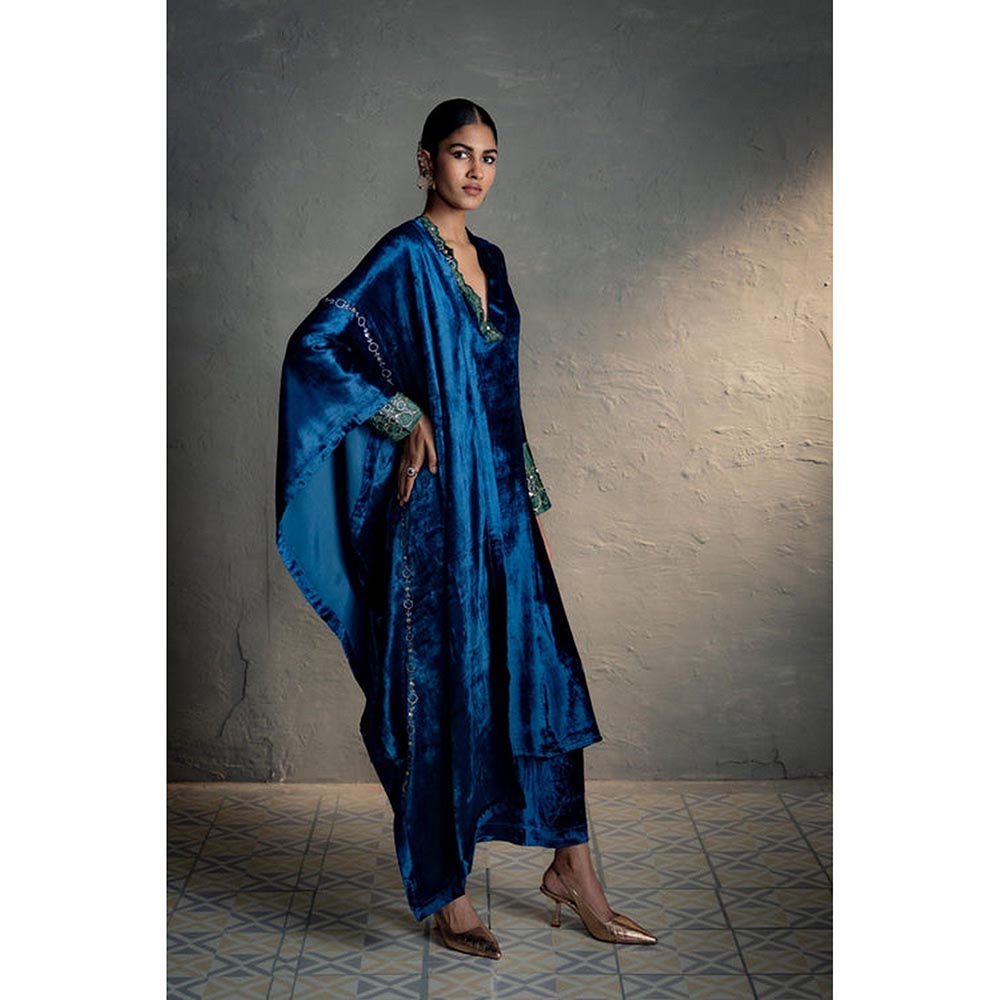 Charkhee Maaya Blue V Neck Kurta With Palazzo And Dupatta