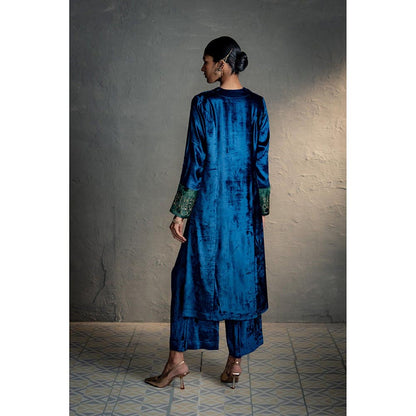 Charkhee Maaya Blue V Neck Kurta With Palazzo And Dupatta