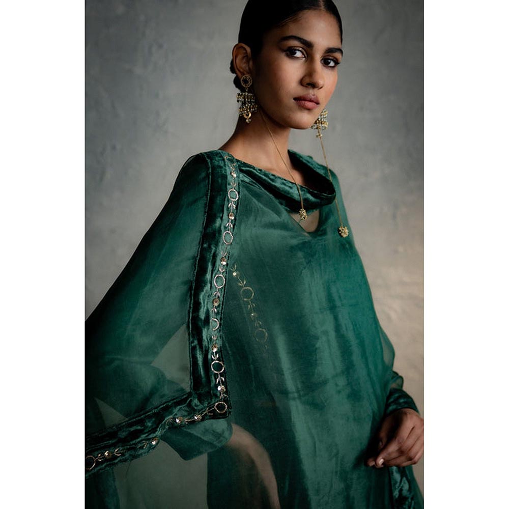 Charkhee Velvet Green Kurta With Pant And Dupatta