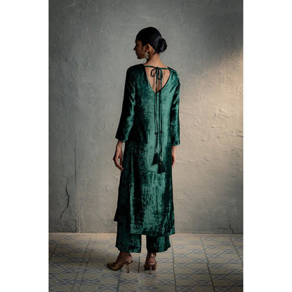 Charkhee Velvet Green Kurta With Pant And Dupatta