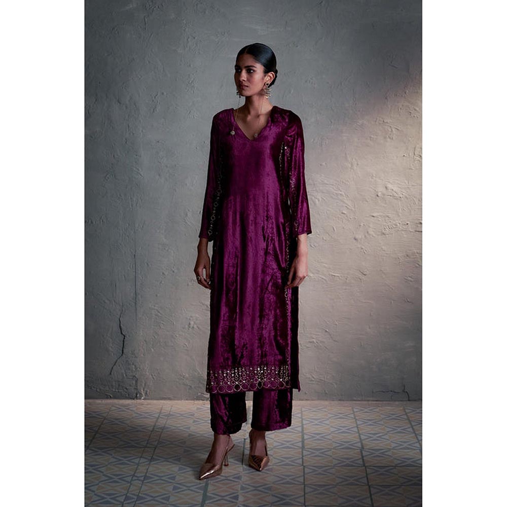 Charkhee Velvet Pink Kurta With Pant And Dupatta