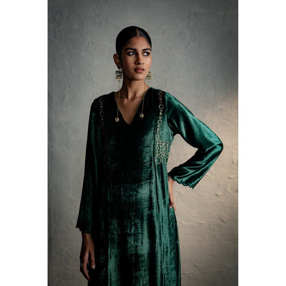 Charkhee Maaya Green Kurta And Pant With Dupatta