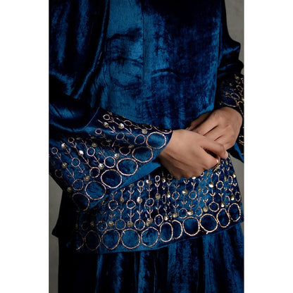 Charkhee Maaya Short Kurta With Pant