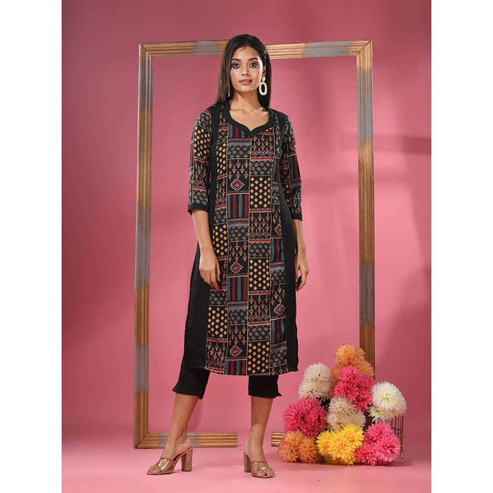 CHARUKRITI Black Crepe Printed Kurta & Straight Pants (Set of 2)