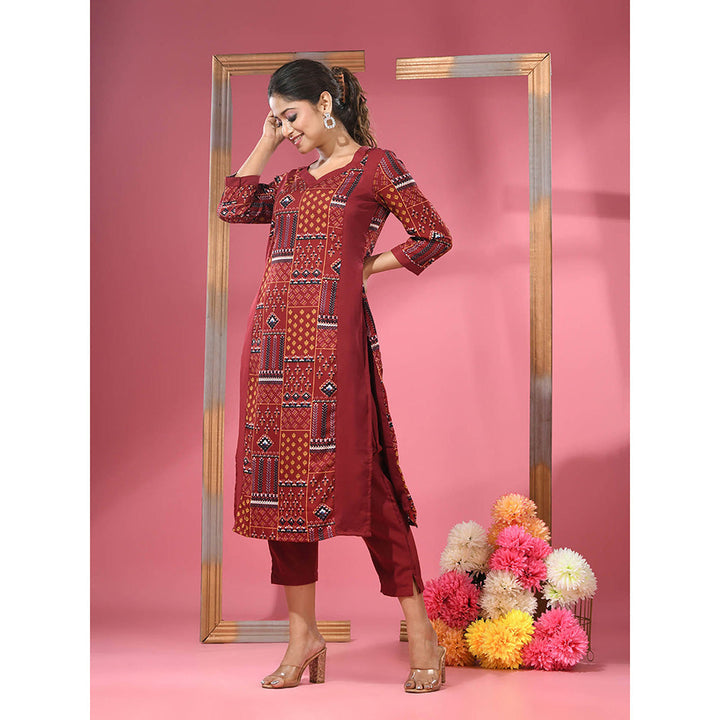 CHARUKRITI Maroon Crepe Printed Kurta & Straight Pants (Set of 2)