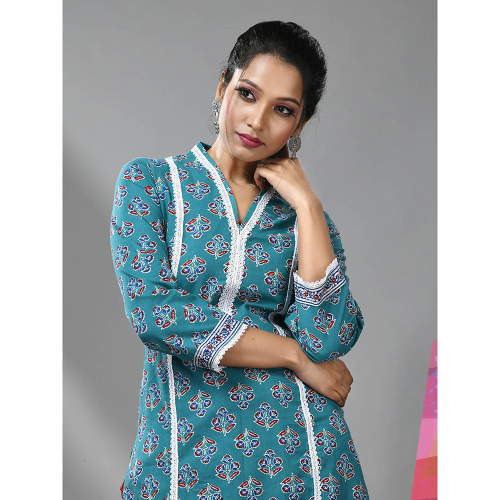 CHARUKRITI Sea Green Cotton Floral Print with Lace Kurta and Pant (Set of 2)