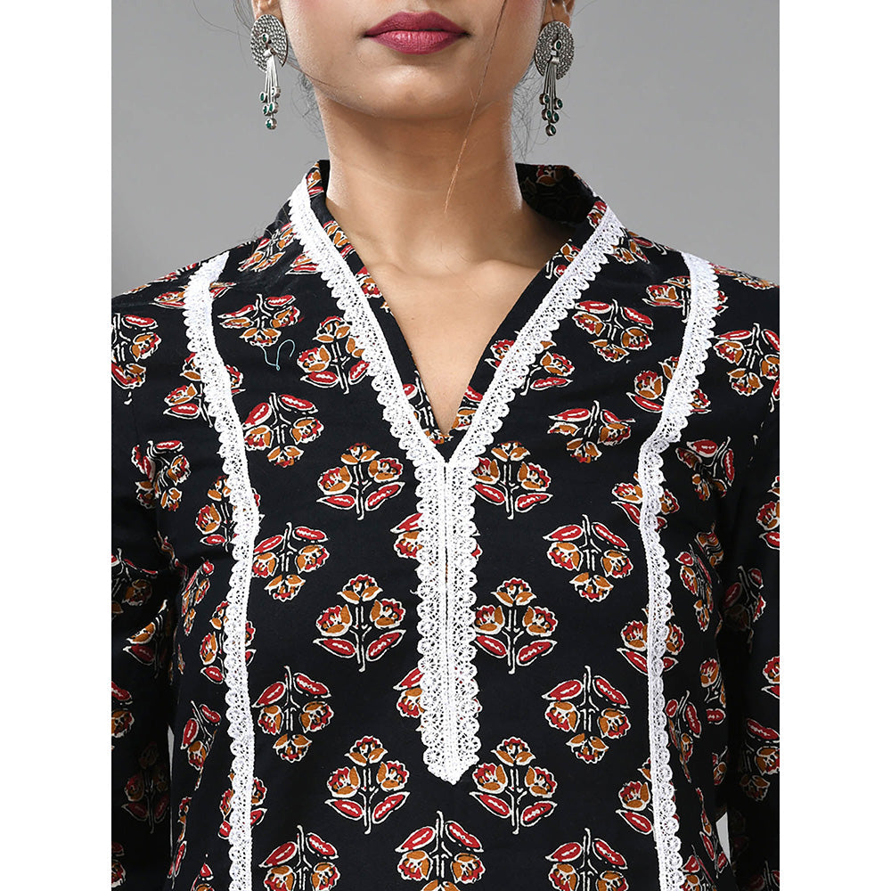 CHARUKRITI Black Cotton Floral Print with Lace Kurta and Pant (Set of 2)