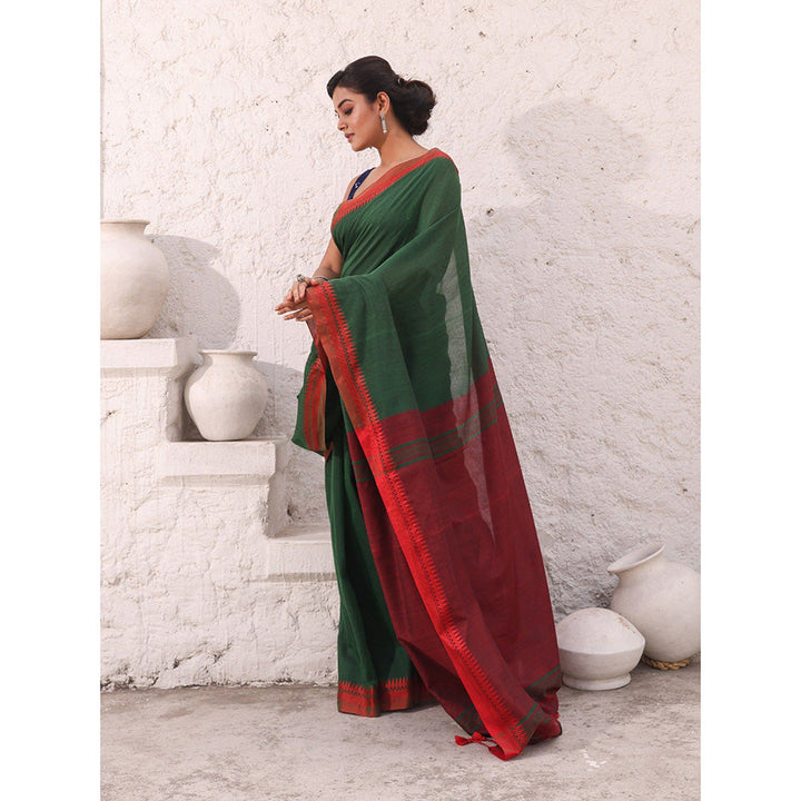 CHARUKRITI Green Pure Cotton Temple Border Saree with Unstitched Blouse