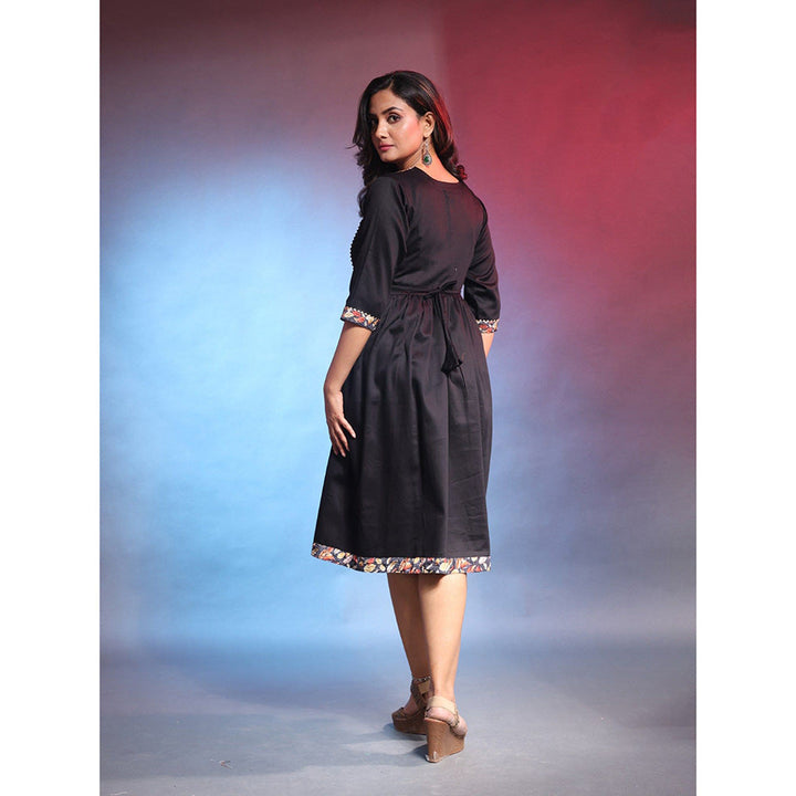 CHARUKRITI Black Solid Gathered Cotton Ethnic Printed Dress