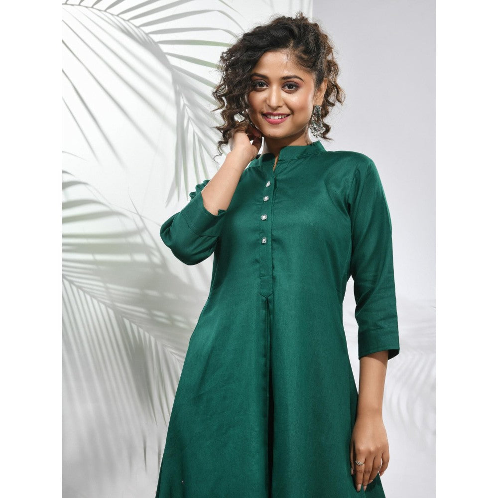 CHARUKRITI Green Solid Cotton A-Line Kurta