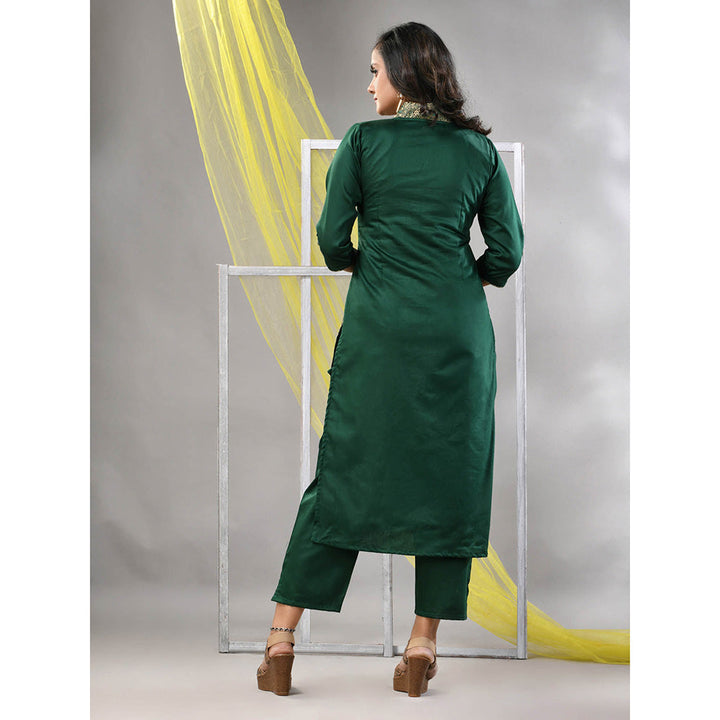 CHARUKRITI Green Satin Solid Straight Kurta with Pant (Set of 2)