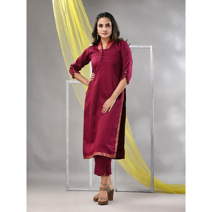 CHARUKRITI Purple Satin Solid Straight Kurta with Pant (Set of 2)