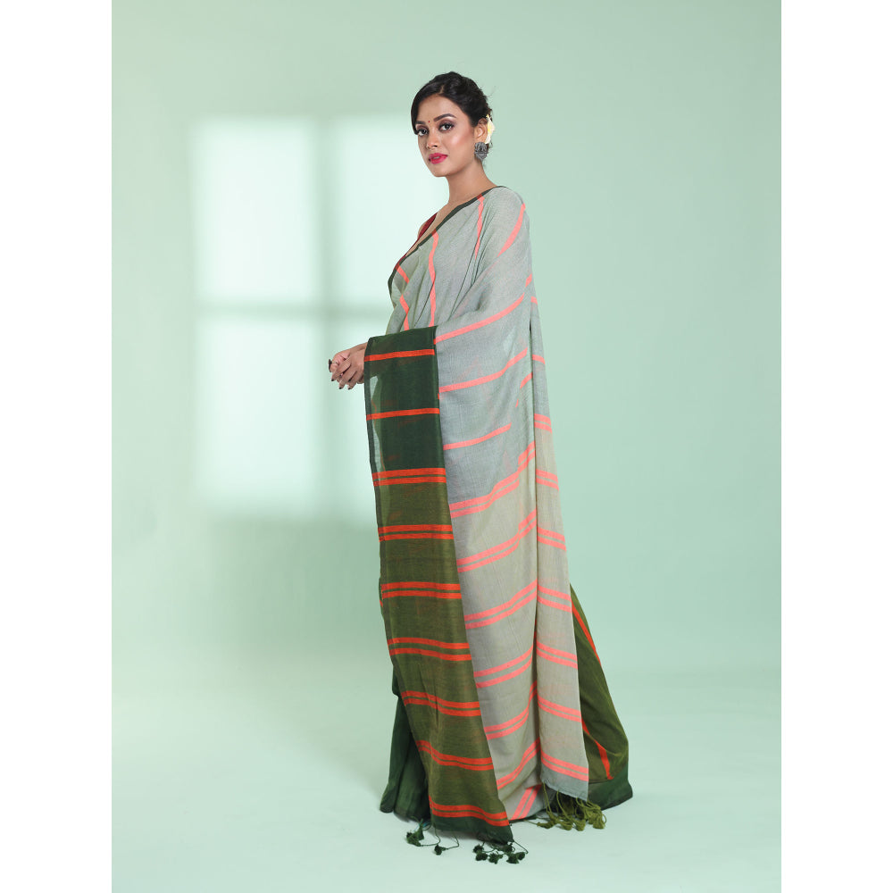 CHARUKRITI Green Patli Pallu Cotton Saree with Stripes Design with Unstitched Blouse