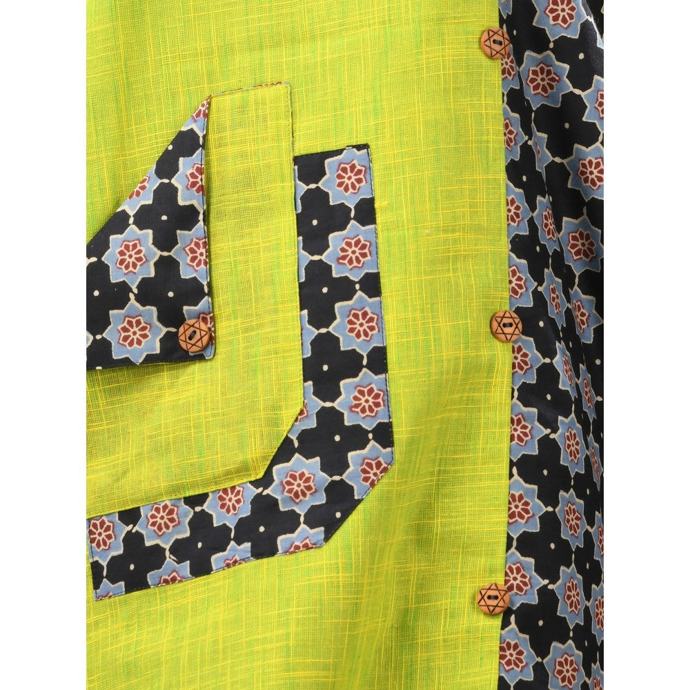 CHARUKRITI Lime Green Cotton Printed Straight Kurta