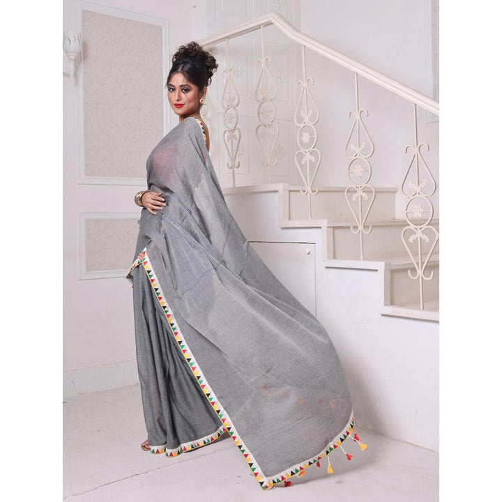 CHARUKRITI Patch Work Borders Grey Solid Mulmul Cotton Soft Saree Without Blouse