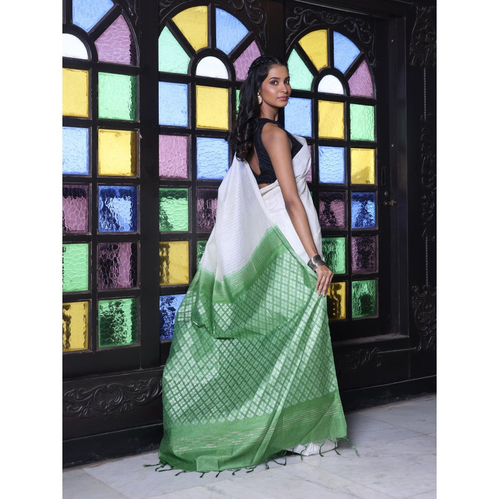 CHARUKRITI Stripes Pattern Off White and Green Silk Soft Saree with Unstitched Blouse