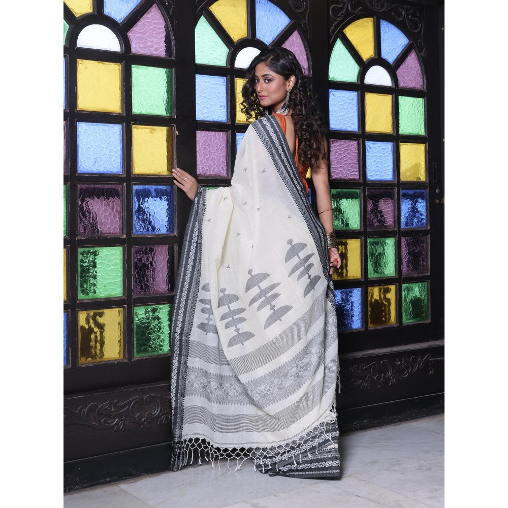 CHARUKRITI Texture Borders Off White Cotton Handwoven Saree with Unstitched Blouse