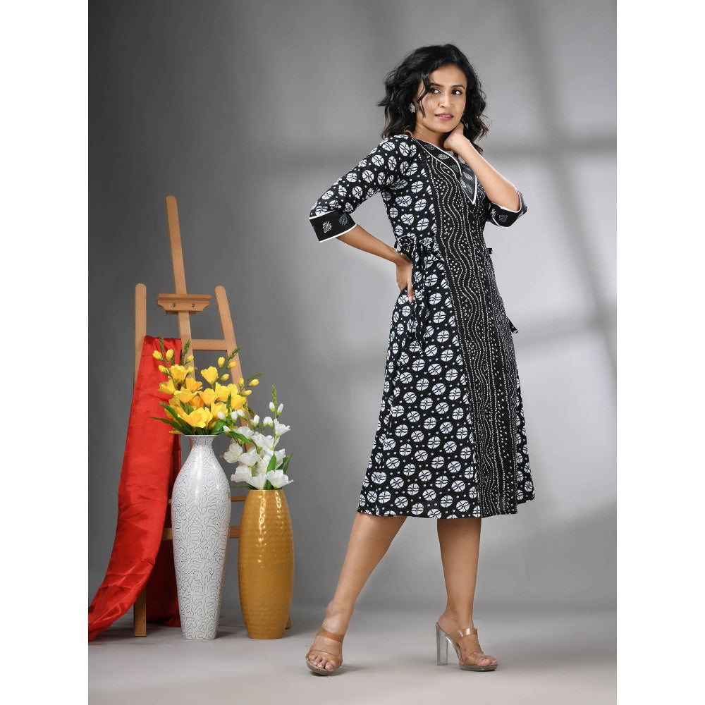 CHARUKRITI Black Cotton Bandhani Printed A-Line Ethnic Dress