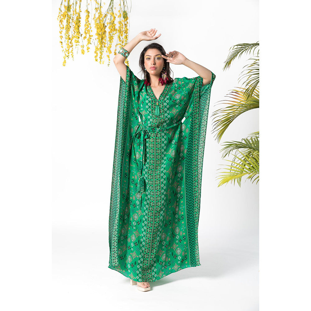 Chhavvi Aggarwal Green Printed Kaftan Dress with Belt (Set of 2)