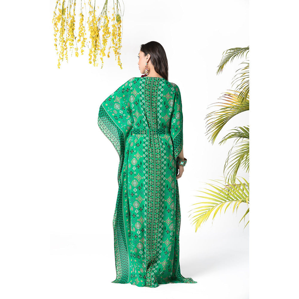 Chhavvi Aggarwal Green Printed Kaftan Dress with Belt (Set of 2)