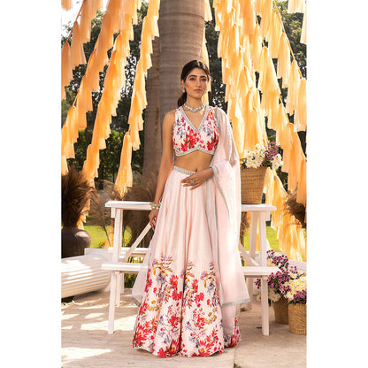 Chhavvi Aggarwal Off White Floral Lehenga with Choli & Dupatta (Set of 3)