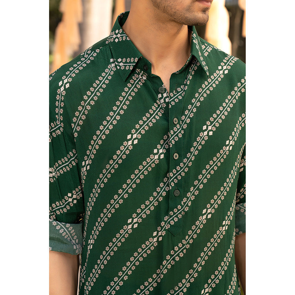 Chhavvi Aggarwal Bottle Green Printed Kurta (Set of 2)