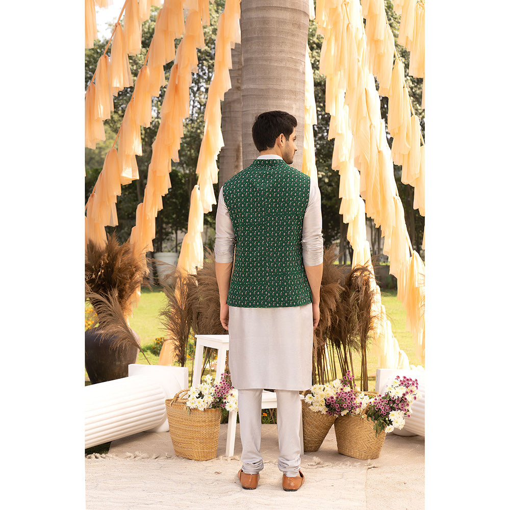 Chhavvi Aggarwal Grey Kurta Churidaar (Set of 3)