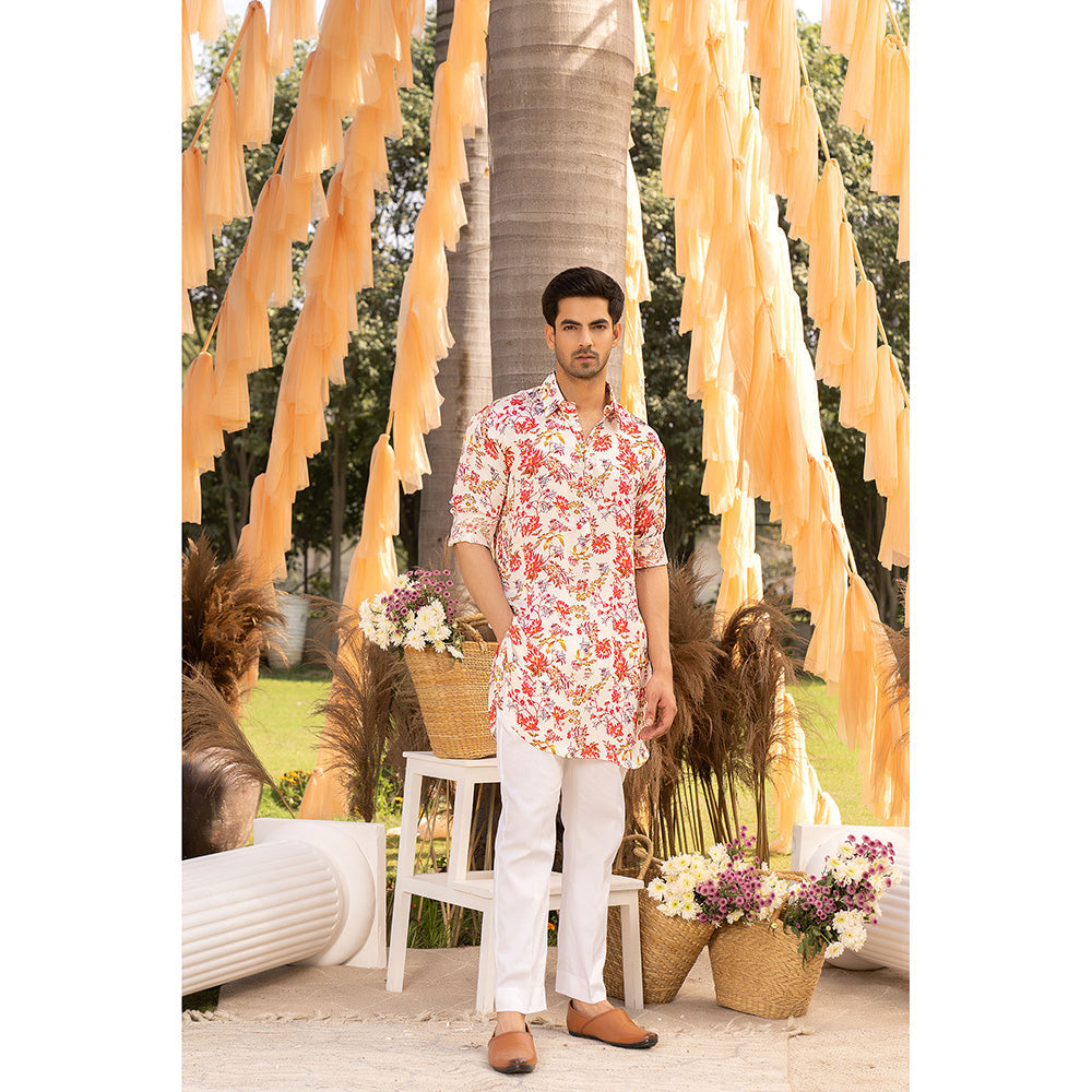 Chhavvi Aggarwal Off White Kurta (Set of 2)