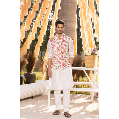 Chhavvi Aggarwal Off White Printed Bundi