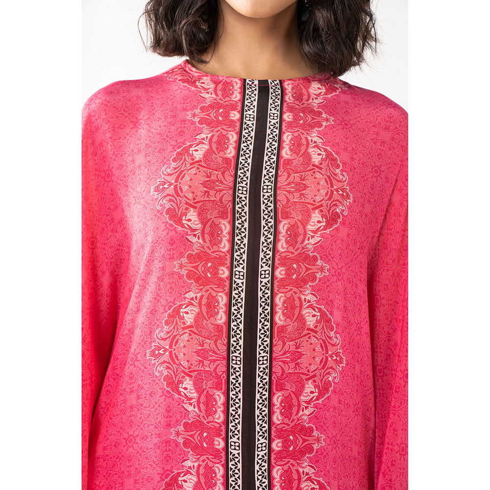 Chhavvi Aggarwal Pink Printed Kaftan (Set of 2)
