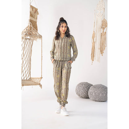 Chhavvi Aggarwal Grey Printed Jogger (Set of 2)