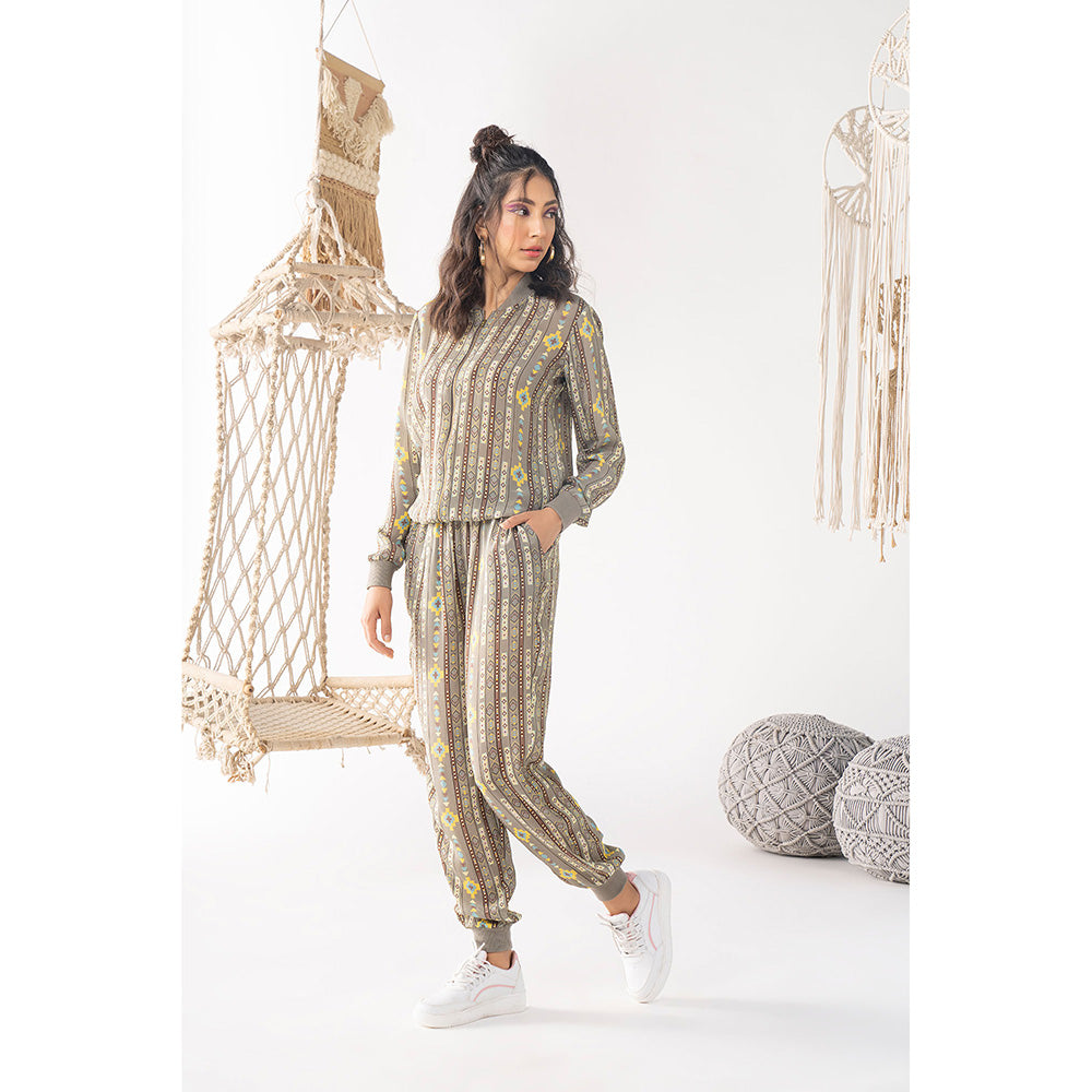 Chhavvi Aggarwal Grey Printed Jogger (Set of 2)