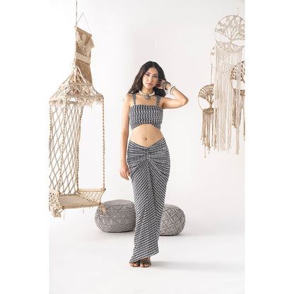Chhavvi Aggarwal Black & White Printed Skirt (Set of 2)