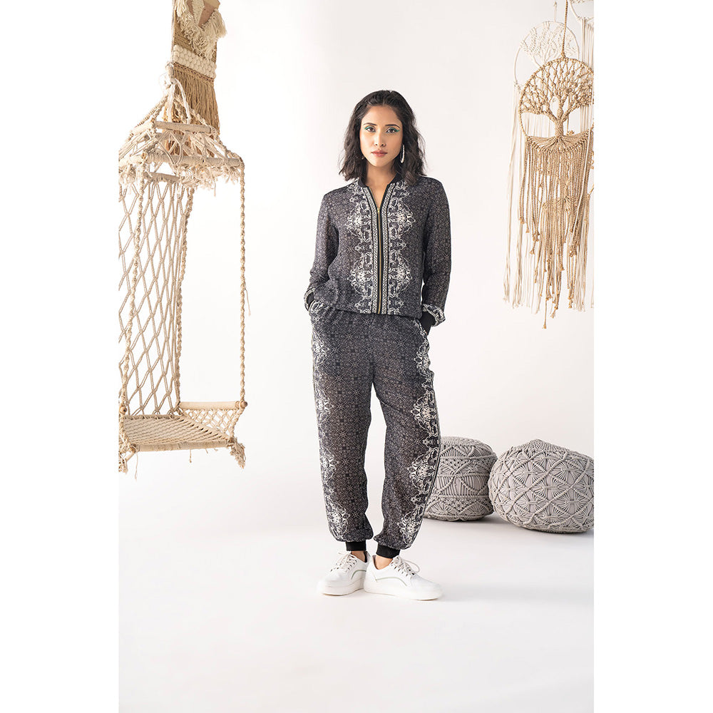 Chhavvi Aggarwal Black & White Jacket