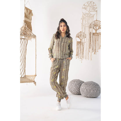 Chhavvi Aggarwal Grey Printed Jacket