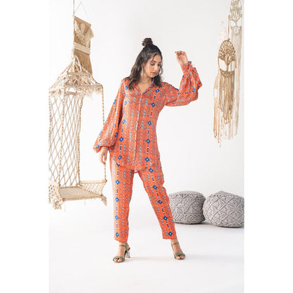 Chhavvi Aggarwal Women Printed Orange Kurta with Pant (Set of 2)